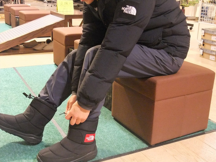 好日山荘 玉川ガーデンアイランド店 : 〇〇さむ～い冬に！防寒ブーツの 