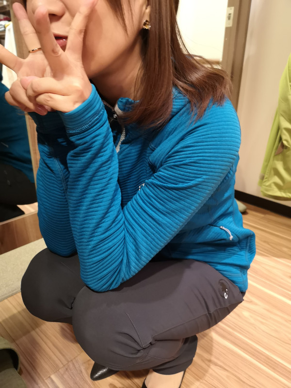 閉店】銀座 好日山荘 : マムートの注目ソフトシェルパンツ!
