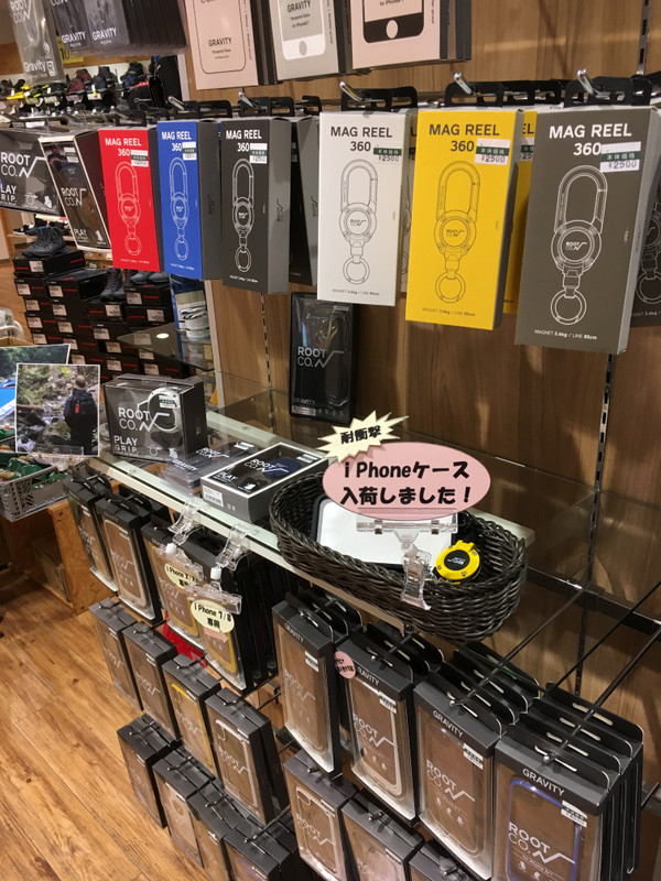 好日山荘 コマーシャルモール博多店 スマホケース入荷です