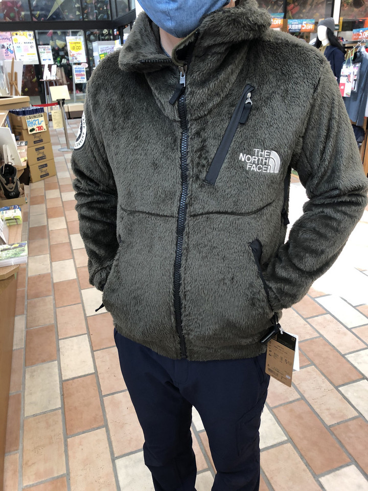 グリーン・ホワイト系 完成品♪ THE NORTH FACE アンタークティカバー