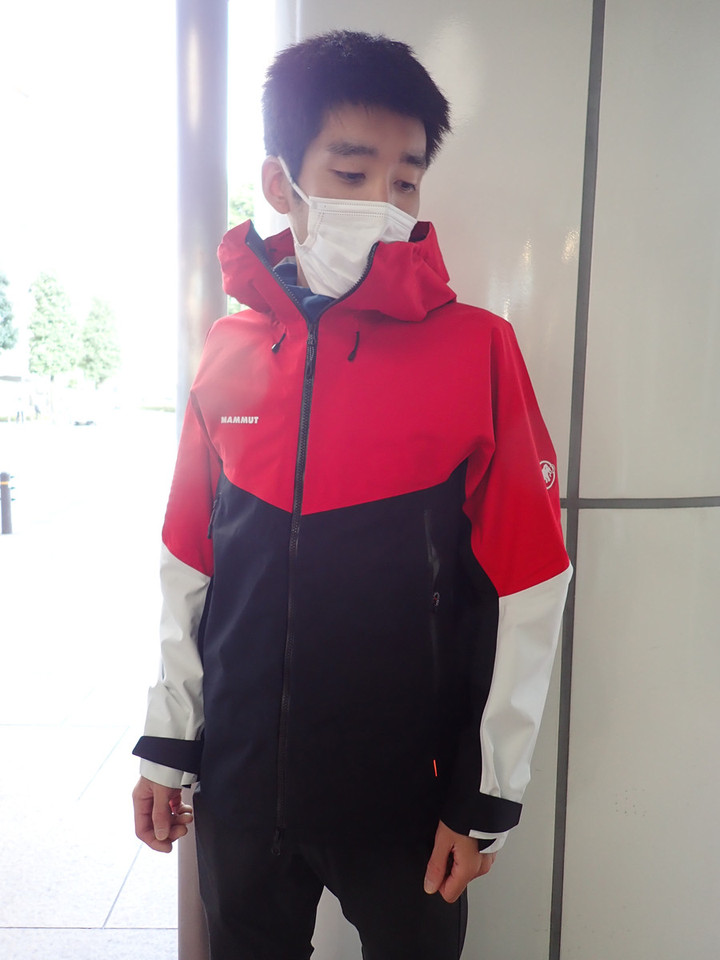 好日山荘 池袋西口店 : 【MAMMUT】Crater HS Hooded Jacket