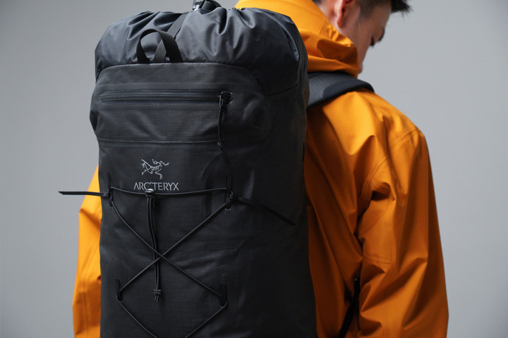 好日山荘 さいか屋藤沢店 : 軽量化への近道 ARC'TERYX 