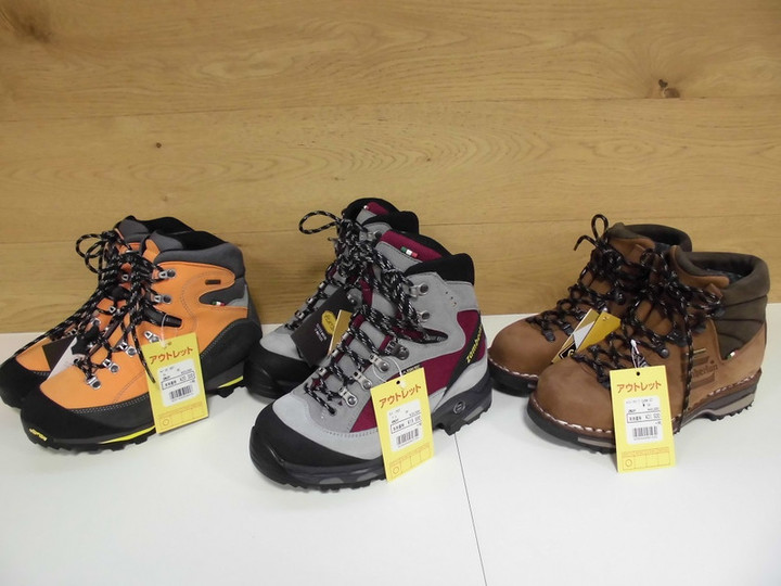 好日山荘 サッポロファクトリー店 : オススメ商品☆4・お買い得登山靴