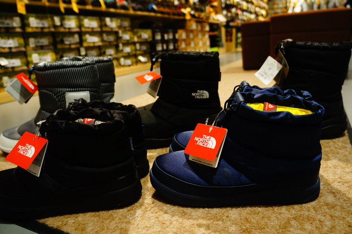好日山荘 池袋西口店 : THE NORTH FACE ウィンターブーツキャンペーン
