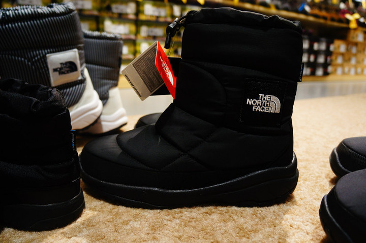 好日山荘 池袋西口店 : THE NORTH FACE ウィンターブーツキャンペーン