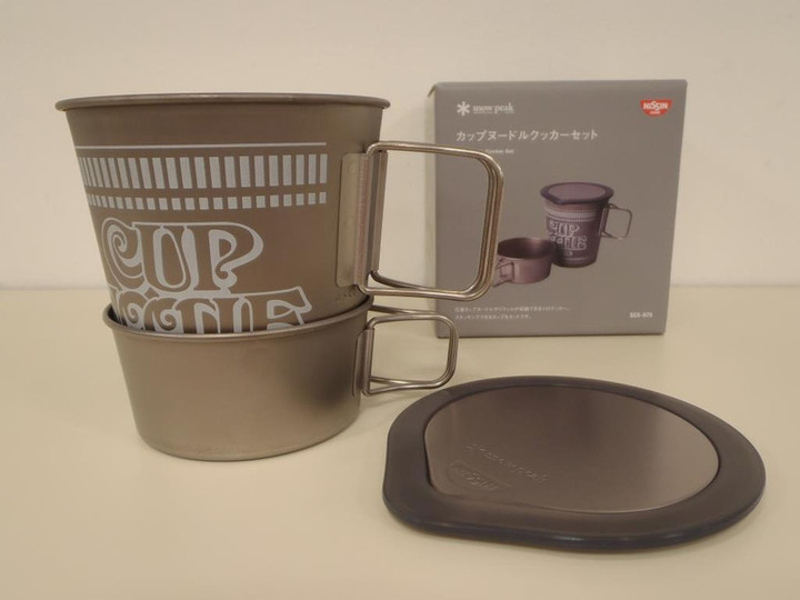 好日山荘 近鉄あべのハルカス店 : スノーピーク×日清チキンラーメン 