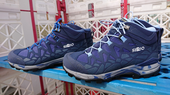 カメラ登山セット靴系 アウトドアショップ ベースキャンプ｜登山用品、アウトドア用品