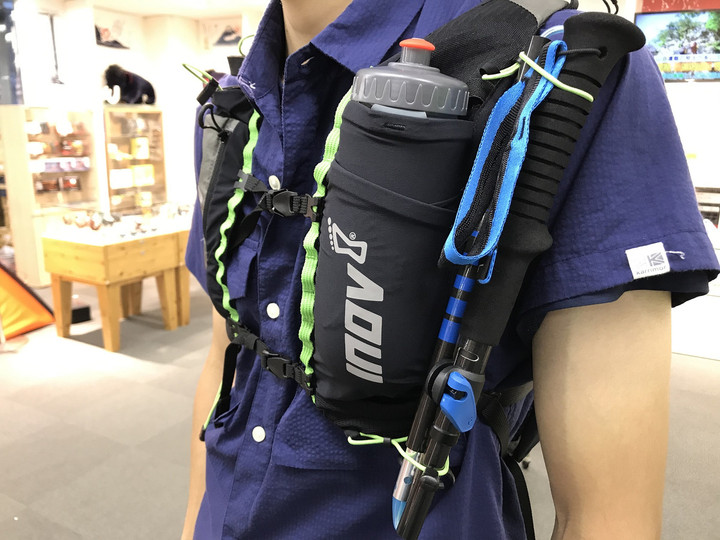 好日山荘 横浜西口店 : 行動中に使うものが手に取りやすい inov8 / ADVENTURE LITE 15