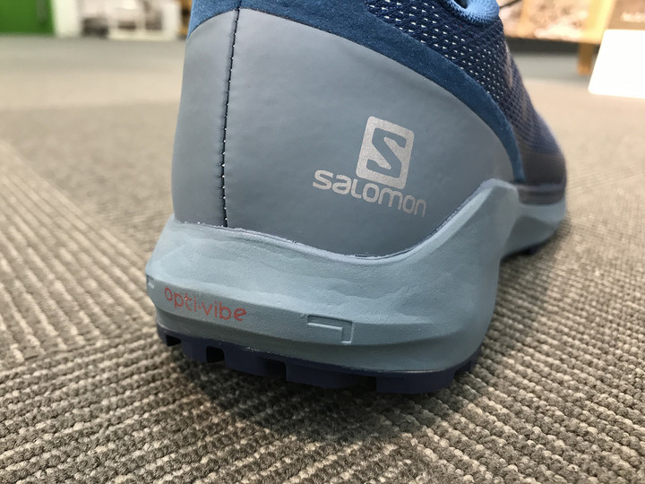 好日山荘 横浜西口店 : 抜群のフィット感と優れた衝撃吸収性で走りやすい SALOMON / SENSE RIDE 3 & 3 GTX INVIS .FIT