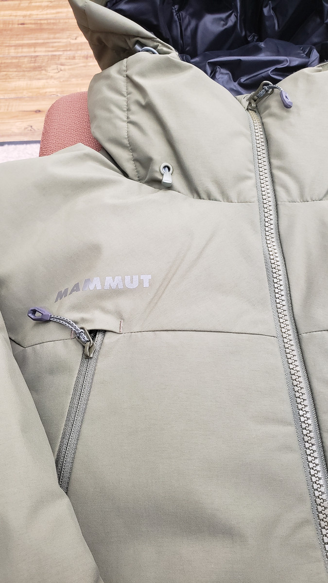 好日山荘 福井北四ツ居店 : MAMMUT Crater SO Thermo Hooded ジャケット
