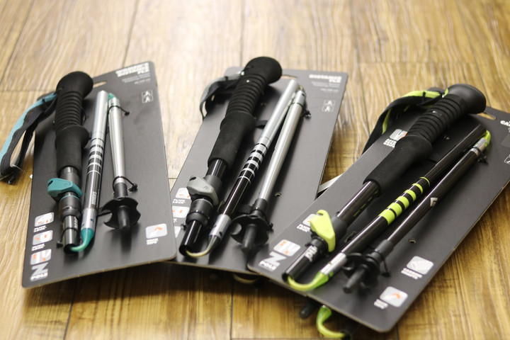 好日山荘 春日井店 : BlackDiamondのZポール入荷してます。