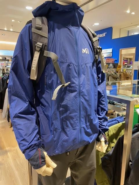 好日山荘 グランフロント大阪店 : ミレーの新作は持続系超撥水