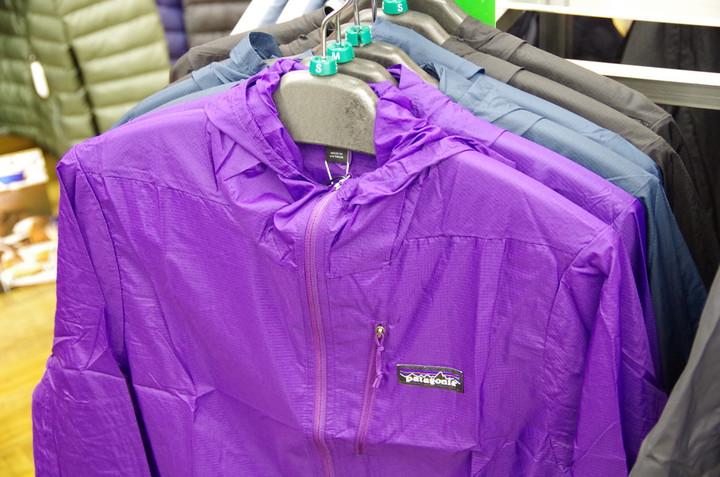 好日山荘 春日井店 : パタゴニア フーディニジャケット新色入荷です！