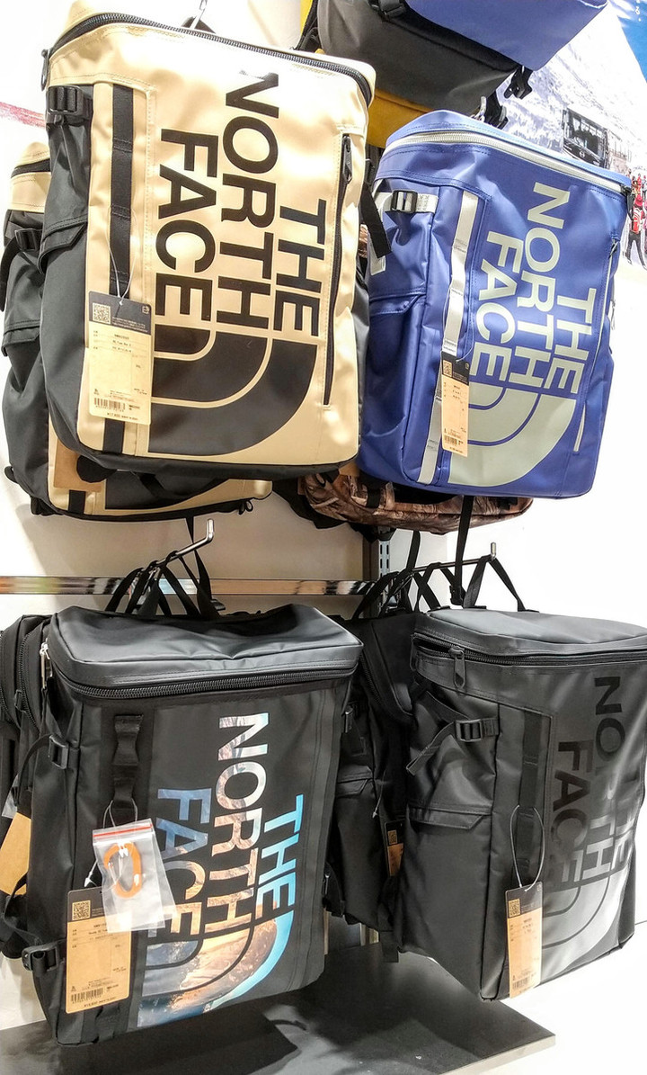 THE NORTH FACE リュック ヒューズボックス しみ渡る 