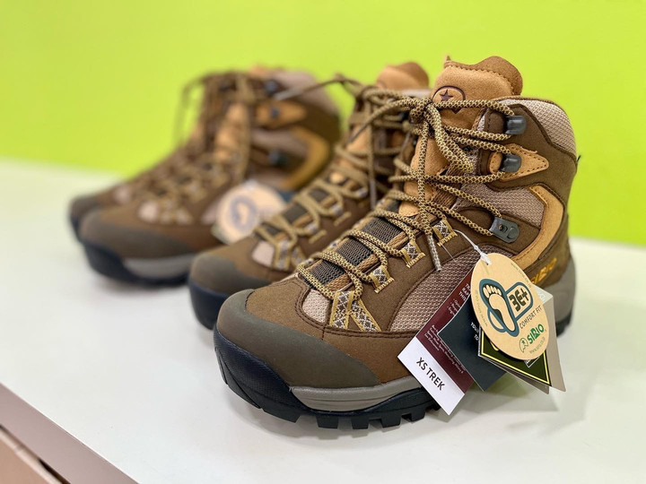 SIRIO PF630 25.5 すぐれ 登山靴 ダークブラウン