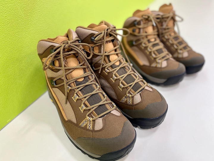 （値下げ済）SIRIO製登山靴　27cm 好日山荘 金沢西インター大通り店 : ☆登山靴の『SIRIO』NEWカラ―☆