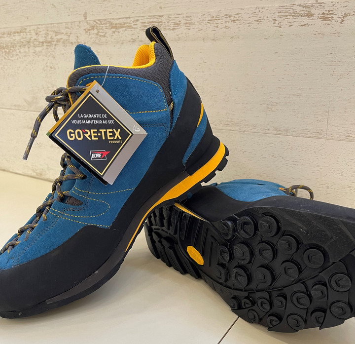 好日山荘 ららぽーとTOKYO-BAY店 : スポルティバ TX5とボルダーX入荷