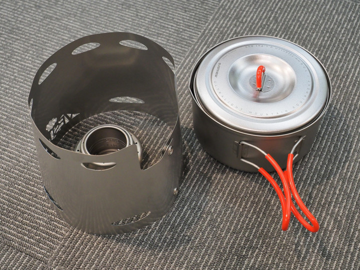 好日山荘 横浜西口店 : EVERNEW/VESUV Windshild & Ti U.L Pot 900