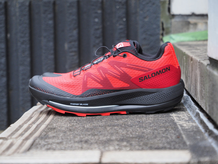 好日山荘 横浜西口店 : 高クッション高反発、長距離モデル SALOMON/PULSAR TRAIL