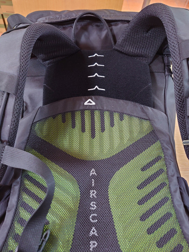 オスプレー Osprey バックパック ケストレル 38 ザック リュック