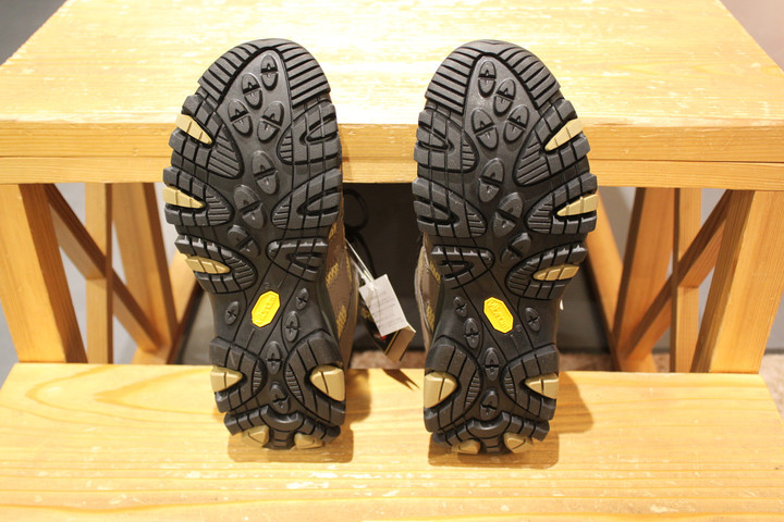 リニューアル改装中】好日山荘 松本パルコ店 : モアブ3ミッドの