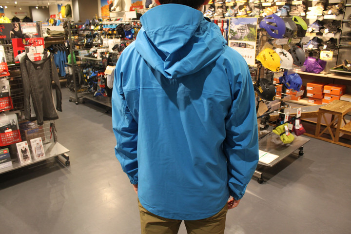 リニューアル改装中】好日山荘 松本パルコ店 : ティフォン 50000