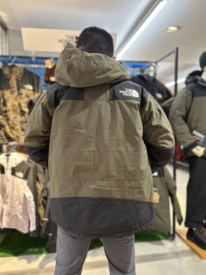 完売商品2021AW THE NORTHFACE 不条理 マウンテンダウンジャケットUB