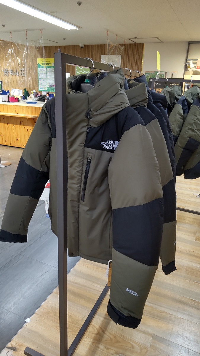 好日山荘 さいか屋藤沢店 : バルトロライトジャケット本日販売スタート！
