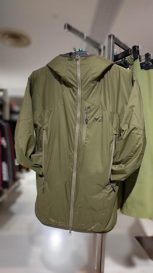 好日山荘 さいか屋藤沢店 : ミレーの快適ジャケット入荷しました！