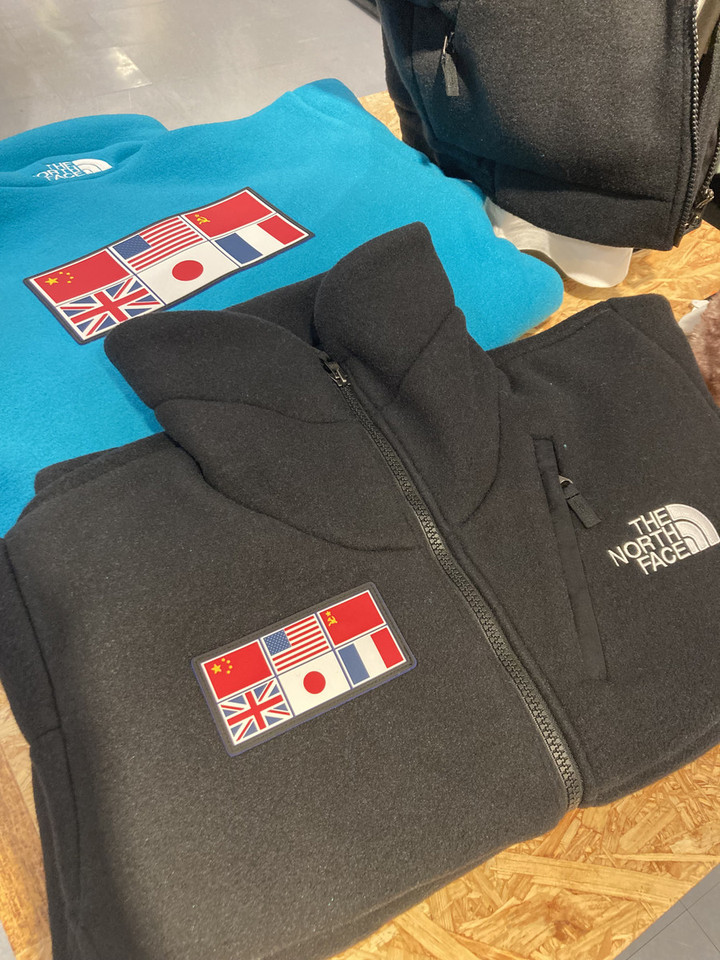 赤字価格THE NORTH FACE 近い アンタークティカ フリース