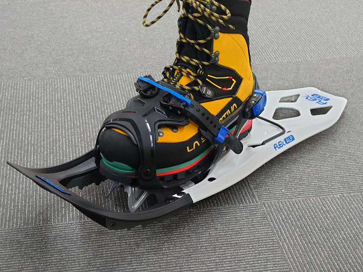 好日山荘 横浜西口店 : 登攀力のあるスノーシュー TUBBS/FLEX ALP 