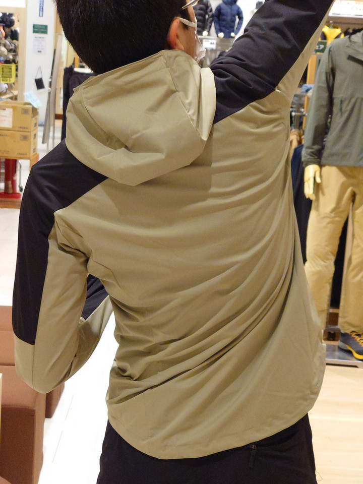 好日山荘 イオンモール東久留米店 : 【ミレー】1年中使える 