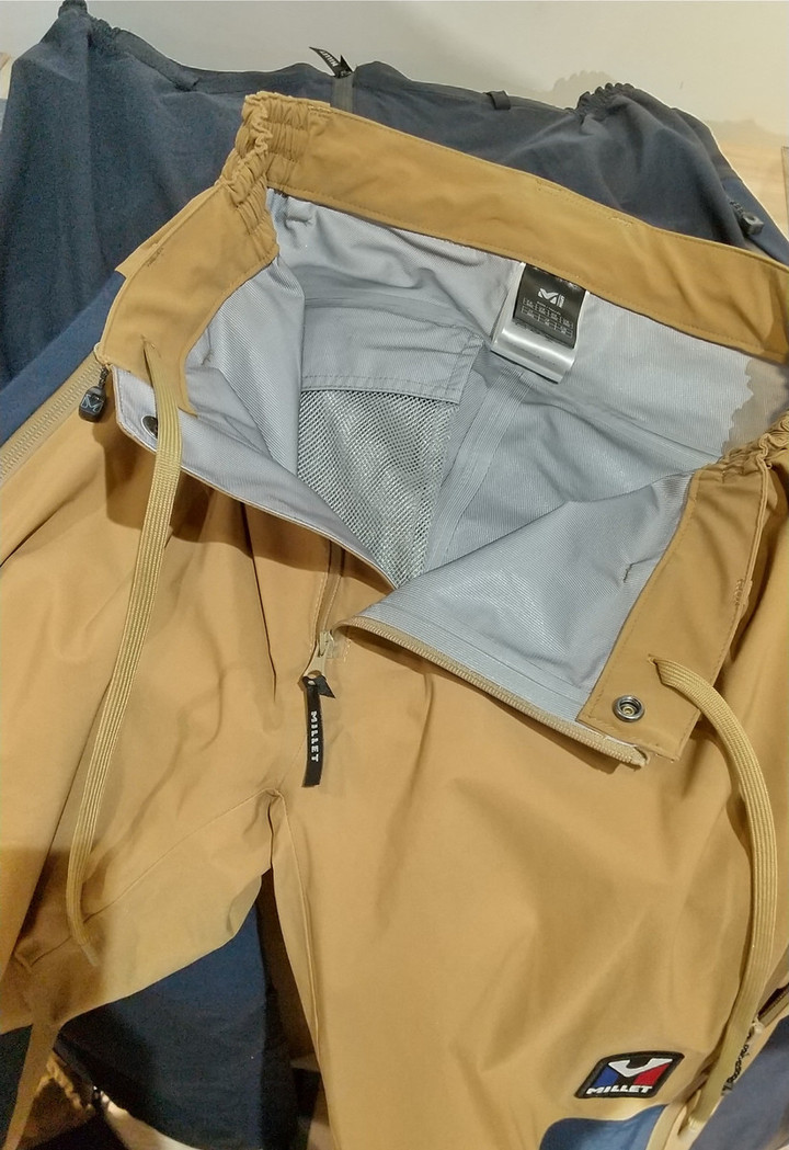 好日山荘 池袋西口店 : 雨も雪も。ミレーのオールウェザーシェルパンツ。