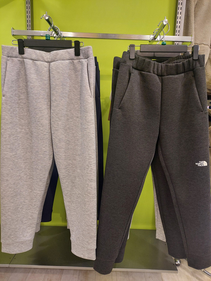 ノースフェイステックエアーパンツ THE NORTH FACE (ザノースフェイス) Tech Air Sweat Jogger Pant
