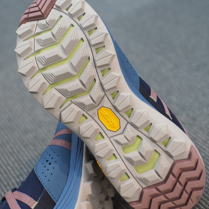 好日山荘 横浜西口店 : 帰ってきた女性専用モデル MERRELL/SIREN