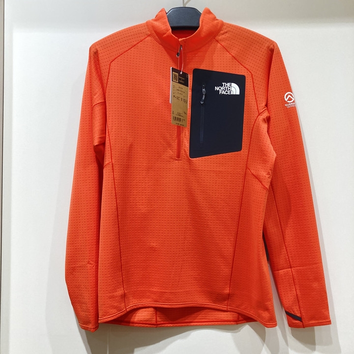 好日山荘 イオンモール東久留米店 : 【TNF】1枚で2役の万能