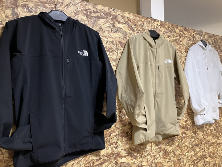 好日山荘 さいか屋横須賀店 : マウンテンソフトシェルフーディ入荷しま