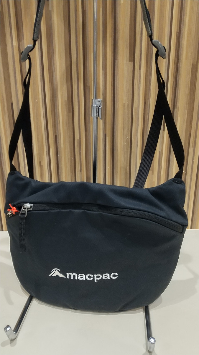 好日山荘 調布パルコ店 : macpac トレックショルダー