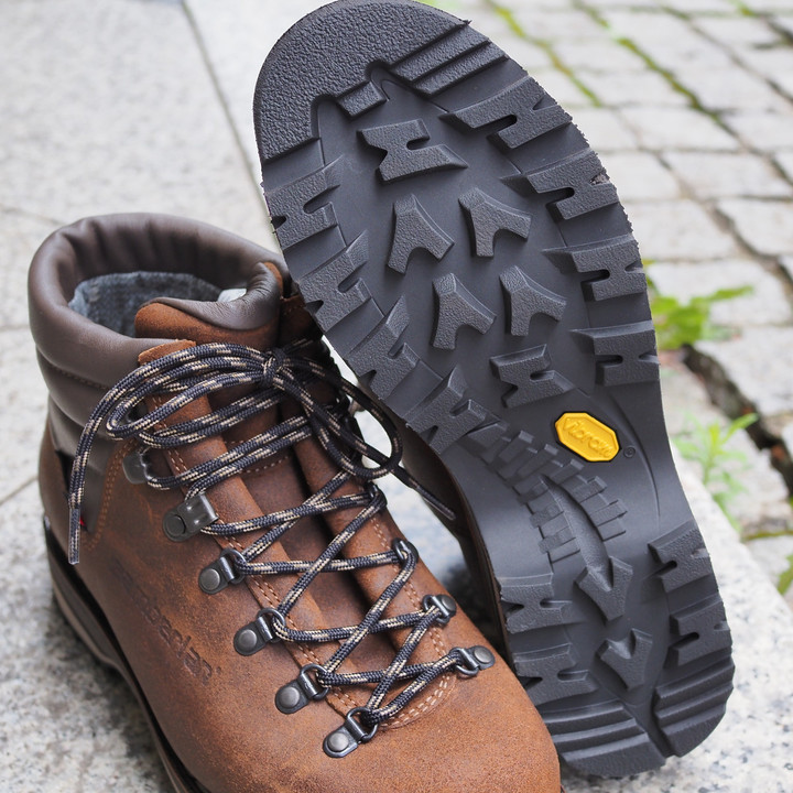 美品❗️glamb レザー シャルドンブーツ　マウンテンブーツ glamb（グラム）の「Watts mountain boots / ワッツマウンテンブーツ