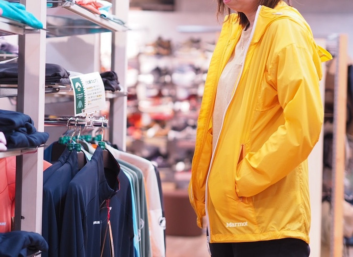 好日山荘 さいか屋藤沢店 : ウィメンズ ウィンドブレーカー3選☆