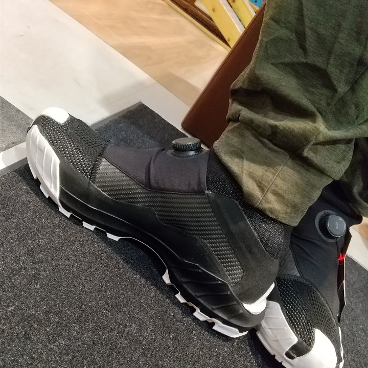 好日山荘 グランフロント大阪店 : マムート☆ウルトラライト級