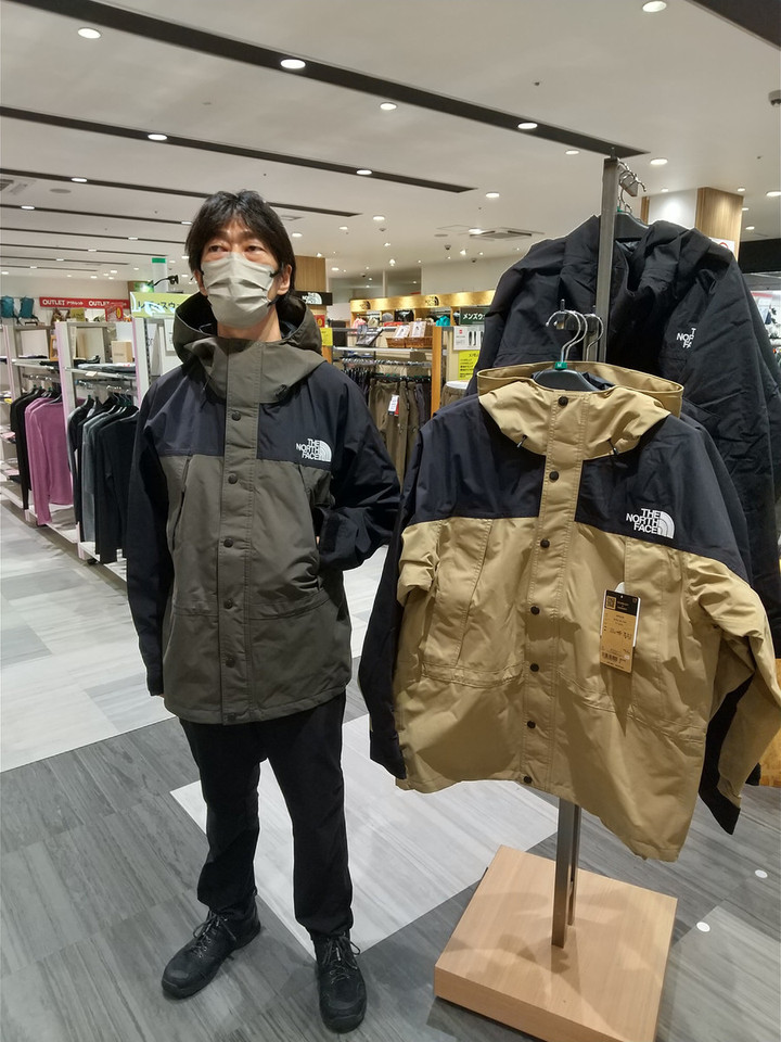 THE 塗り立て NORTH FACE マウンテンライトジャケット ニュートープ L  