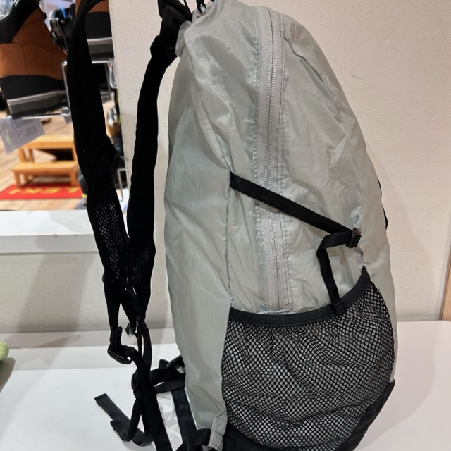 好日山荘 調布パルコ店 : ザ・ノースフェイス メイフライパック