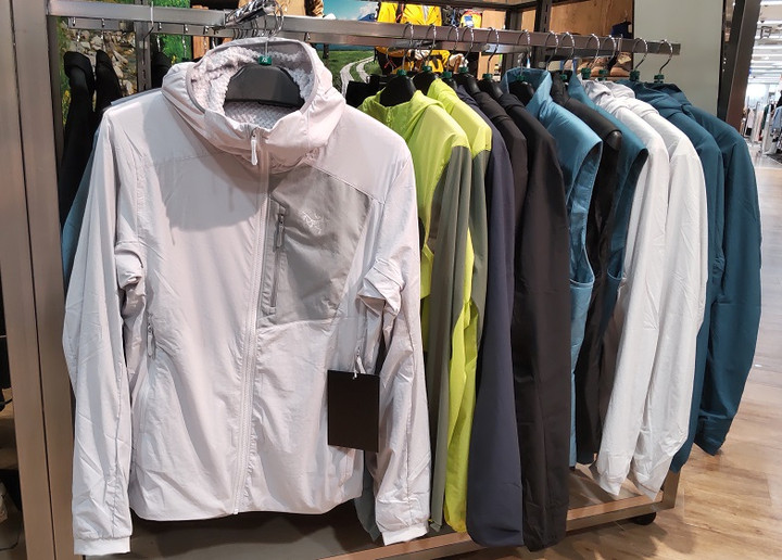ARC'TERYX - 山好きショップ 好日山荘 さいか屋藤沢店 : ARC'TERYX の商品が入荷しました♪