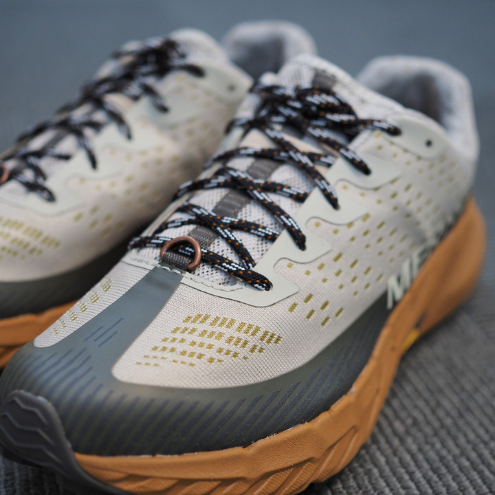 MERRELL ランニングシューズ 箱付き 美品　24cm MTL LONG SKY 2 MATRYX®エムティーエル ロング スカイ 2 マトリックス