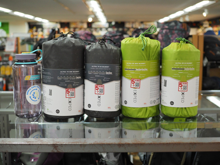 好日山荘 横浜西口店 : ダウン・化繊綿入りの冬向けマット EXPED/Ultra 