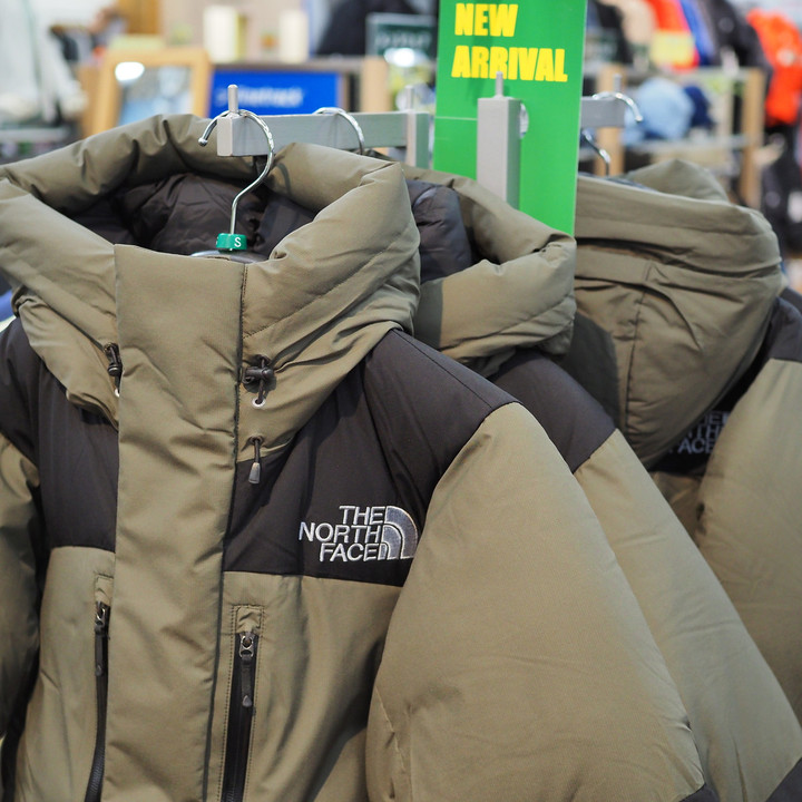 好日山荘 横浜西口店 : 毎冬の定番 TNF/BALTRO LIGHT JACKET