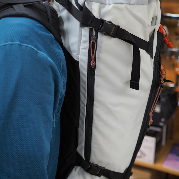 好日山荘 横浜西口店 : 雪山登山、BCに MHW/Snoskiwoski™ 40 Pack