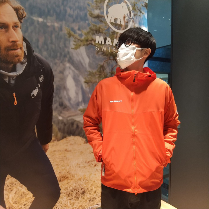 好日山荘 グランフロント大阪店 : MAMMUT 新商品特集 ~メンズ編~