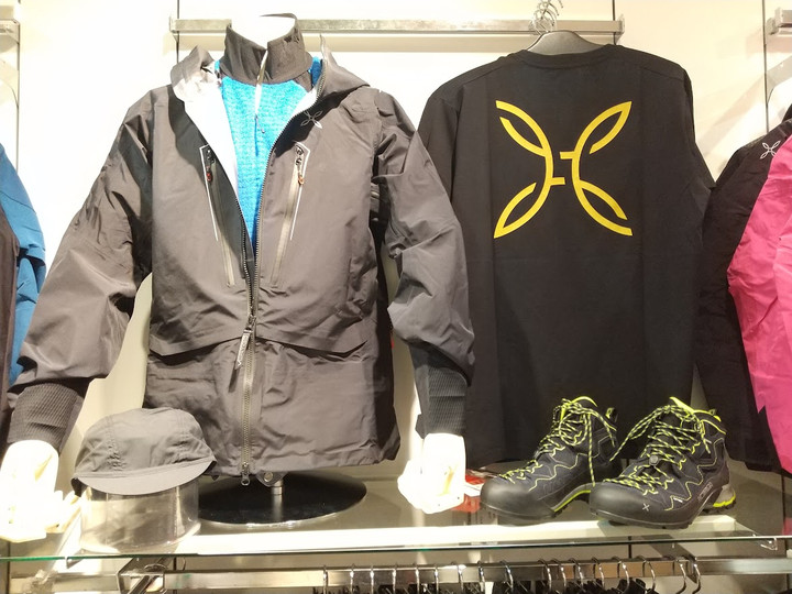 好日山荘 グランフロント大阪店 : モンチュラ入荷いたしました！！